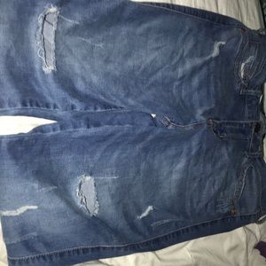 Aeropostale’s High Waisted Ankle Legging